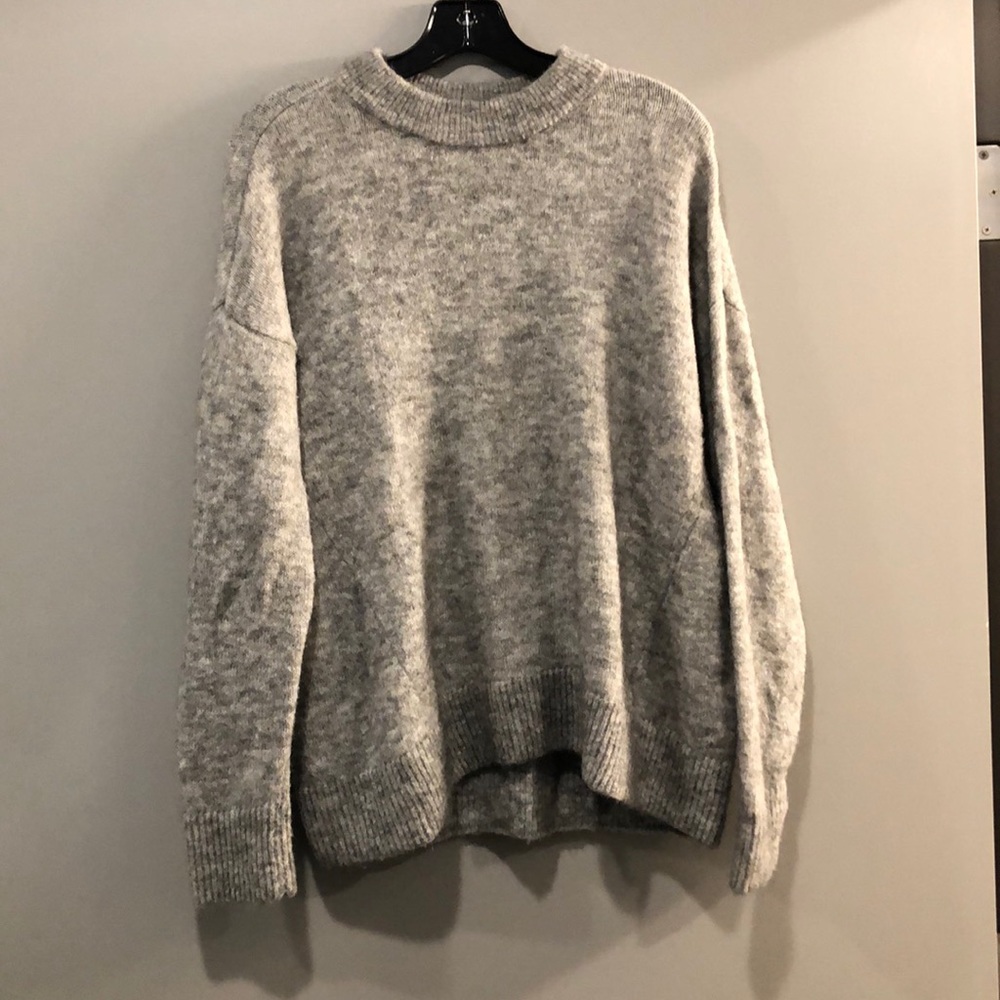 H&M Gray Sweater